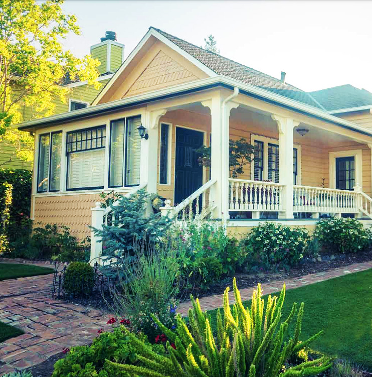 House with plants.jpg